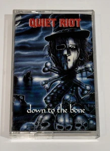 Quiet Riot Down To The Bone Cassette 1995 Kamikaze Records Canada Hard Rock - Imagen 1 de 9