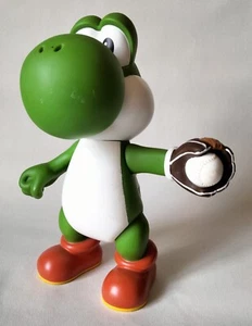 Figure Yoshi Baseball Super Size 9 Inch Nintendo Super Mario Bros. 2007 - Picture 1 of 12