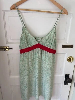 Vestido sin mangas Revolve Twelth street by cynthia vincent 100 % seda - S Foto 1 de 3