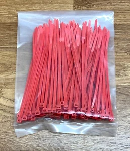 PACK OF 100 RED 100x2.5mm NYLON CABLE TIES - Picture 1 of 1