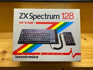 Sinclair ZX SPECTRUM 128K "Toastrack" versión investronica