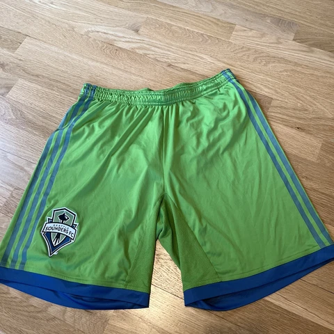 Adidas Shorts Seattle Sounders MLS FC Soccer Shorts Lined Men Sz Medium Running Cover