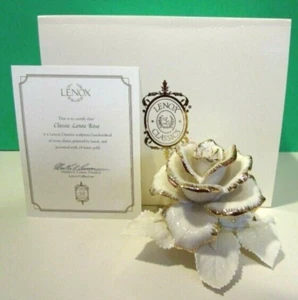 LENOX Clásico Marfil ROSA -- -- -- Escultura Flor Jardín -- -- NUEVO en CAJA con Certificado de Autenticidad - Imagen 1 de 4
