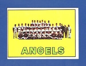 1967 TOPPS # 327 LOS ANGELES ANGELS TEAM CARD BOBBY KNOOP EXMT+ FREE SHIPPING