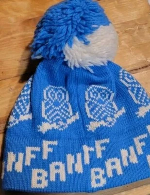 复古班夫国家公园羊毛混纺 Pom Beanie 蓝色白色猫头鹰 — 第 1/4 张图片