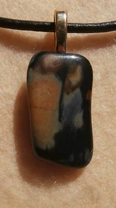 Utah Picasso Jaspis Anhänger schwarz Lederband Halskette goldfarbener Verschluss 18" + - Bild 1 von 12