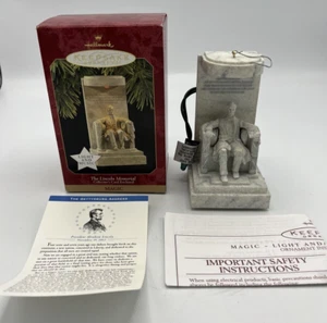 Hallmark Keepsakes 1997 The Lincoln Memorial Magic Christmas Ornament QLX7522 - Picture 1 of 12