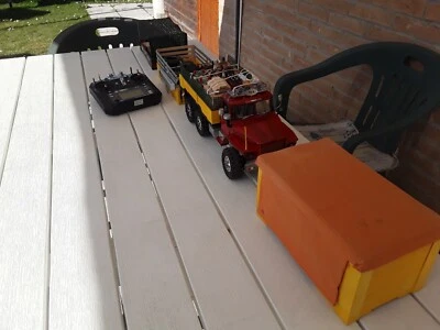 Camion  + radiocomando  - Immagine 1 di 4