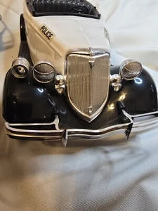 Vintage Jim Beam White 1934 Police Patrol Car Porcelain Car Decanter - EMPTY MIB - Picture 1 of 21