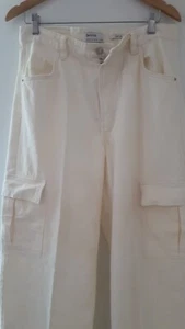 PANTALONES VAQUEROS CARGO CREMA BERKSHA PIERNA ANCHA TALLA 10 - Imagen 1 de 5