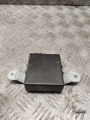 HYUNDAI SANTA FÉ I SM Altre Centraline 9875026000 2.70 Benzina 2002 32801647 - Immagine 1 di 3