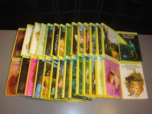 Nancy Drew Mystery Series 30 Hardcover Lot Carolyn Keene Flashlight Homeschool - Imagen 1 de 9