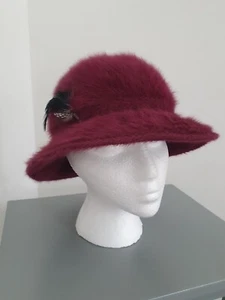 Unworn Vintage Burgundy Kangol Furgora Angora Feather Hat Cloche Retro Prop - Picture 1 of 10