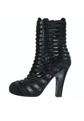 pre-loved auth BOTTEGA VENETTA size 37.5 black suede & leather CAGE STRAP boots - Image 1 of 4