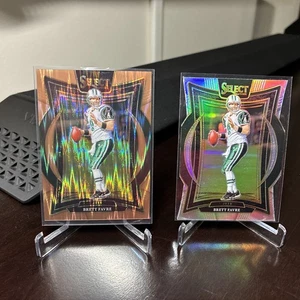 Panini Select 2024 - Concourse Brett Favre #12 Copper Shock Prizm/299 - Imagen 1 de 7