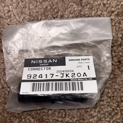 Conector de manguera de calefacción genuino Nissan Infiniti 92417-JK20A para FX35 Q60 M37 370Z Foto 1 de 3