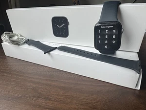 Apple Watch Series 6 GPS+LTE 44mm Aluminium Space Gray Sportband Black OVP - Bild 1 von 7