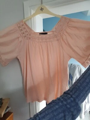 Womens Blouse Size Large 8 With Cape Sleeves - Image 1 of 4