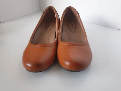 Shuropody foot clinic brown Leather Slip On Shoes Uk 4, Eu 37 - Image 1 of 4