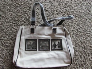 NEW/tags unused purse tote satchel & keychain with 4 frames for your pictures - Picture 1 of 7