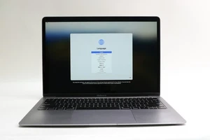 13" QHD+ 2018, MacBook Air, BTO, i5-8210Y, 16GB, 2TB SSD - Bild 1 von 16