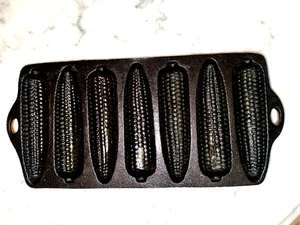 Gusseisen Maisbrot Pfanne Made in USA 7 Stäbchen 13" Vintage - Bild 1 von 2