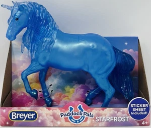 Breyer Paddock Pals Starfrost Einhorn Sammelfigur Pferd, mit Stickerbogen - Bild 1 von 3