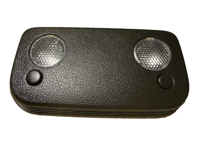 Ford Mustang 2008 OEM montado en la parte delantera interior cúpula luz de cortesía Foto 1 de 4