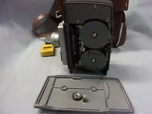 CÁMARA Y ESTUCHE DE PELÍCULA BELL & HOWELL DE 8 MM DE COLECCIÓN - Imagen 1 de 12