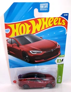 2025 HOT WHEELS 1:64 HW EV 1/10 RED TESLA MODEL S PLAID #9/250 - Picture 1 of 11
