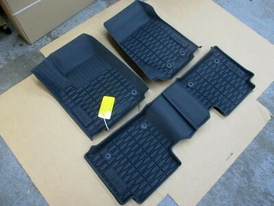 2021-2022 OEM Jeep Grand Cherokee 4XE *New Body* All-Weather Mats 82216025AC - Imagem 1 de 4