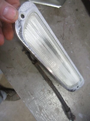 Camión Ford F100 250 1967-1972 techo exterior carga luz carcasa base cromo Foto 1 de 4