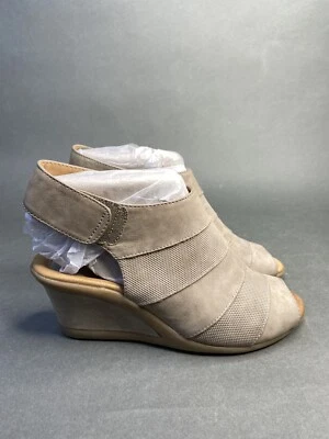 Earth 皮革 Coriander 石麂皮绒楔形踝带凉鞋高跟鞋女式 7B 码 — 第 1/4 张图片