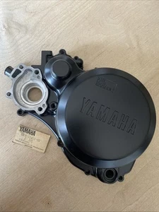 Funda de manivela genuina Yamaha YZ125 1982 5X4-15411-00 NUEVA DE STOCK - Imagen 1 de 5