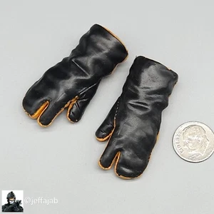 1:6 Dragon 10th Mountain Div Ryan Winter Gloved Hands for 12" Figures - Picture 1 of 5
