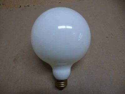 4 Pack Of 25 Watt G40 White Long Life Globe Decorative Bulbs USA Made - Image 1 of 2