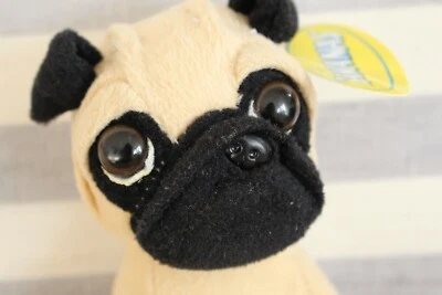 Mops Plüschhund Plüschtier ca 17 cm sitzend mit Etikett Bananas - Bild 1 von 4