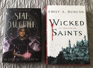 Star Daughter, Shveta Thakrar Owlcrate + Wicked Saints Emily Duncan, both Signed - Bild 1 von 16