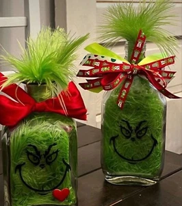 Grinch LED glass tabletop Christmas Decoration - Picture 1 of 1