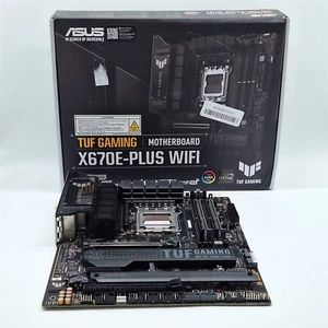 ASUS TUF Gaming X670E-PLUS WiFi 6E AM5 (LGA 1718) ATX Motherboard -NOT WORKING- - Bild 1 von 9