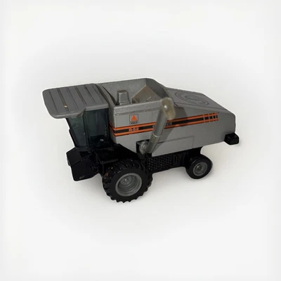 ERTL 1/64 Gleaner AGCO R-52 Combine RARE 1993 70th Anniversary Silver Farm Equip - Image 1 of 4
