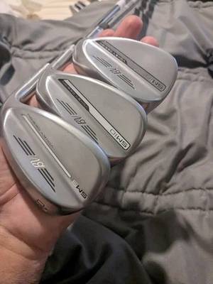 Right Titleist sm10,sm9 tour chrome wedge set.52,56,60.vokey... - Image 1 of 4