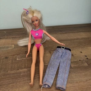 1997 Barbie Teen Skipper Doll and clothes - Picture 1 of 7