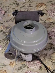 Ametek 122622-17 Vacuum Motor 36 Volt DC Fast Free Shipping - Picture 1 of 8