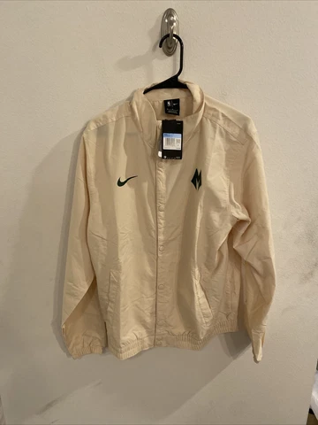 Milwaukee Bucks NBA Nike DNA Bomber Jacket Mens Size: Medium Loose Fit NWT Cover