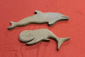 2 Wooden Folk Art Hand Carved Whales Dolphin ? Vintage Old Collectible - Picture 1 of 5