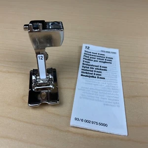  Genuine Bernina Tricot, Bulky Overlock Foot #12C - 9mm - Old-Style - Picture 1 of 6