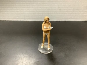 James Bond 007 Corgi ICON Figure Mary Goodnight - Picture 1 of 2