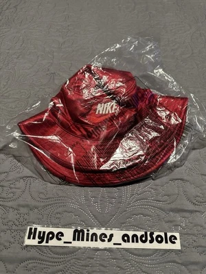 全新 带 Taga and Bag Supreme Nike Dazzle Crusher Bucket 帽子 L/XL FZ6789-687 红色 — 第 1/4 张图片