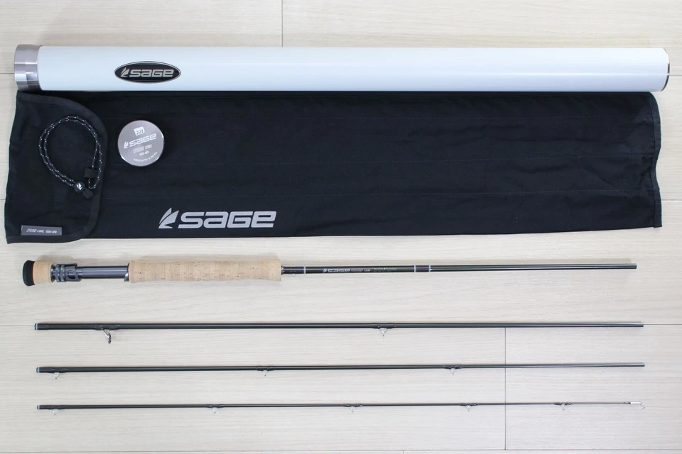 Sage R8 Core 690-4FB Fly Rod 9' 6wt 4pc Fighting Butt Near Mint w/Tube &Sock E5 - Image 1 of 4